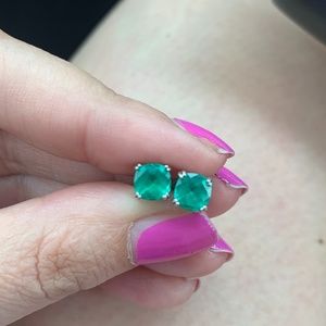 Emerald stud earrings